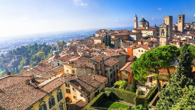 Vista panorámica de la ciudad medieval de Bérgamo