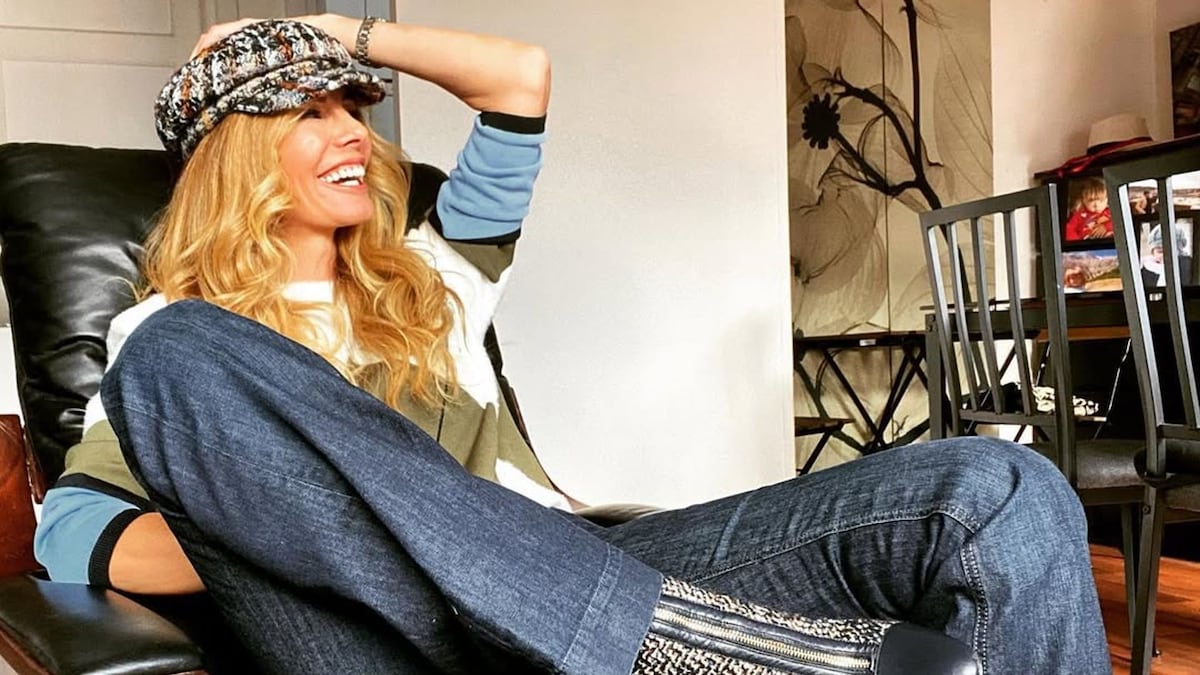 Descubrimos el hogar de Paula Vázquez y su joya más valiosa: una terraza que combina espacio, luz y vistas infinitas