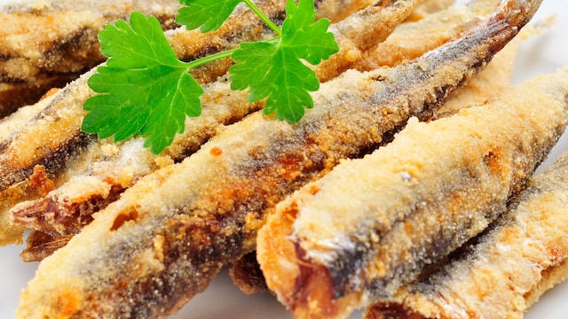 Boquerones rebozados y fritos