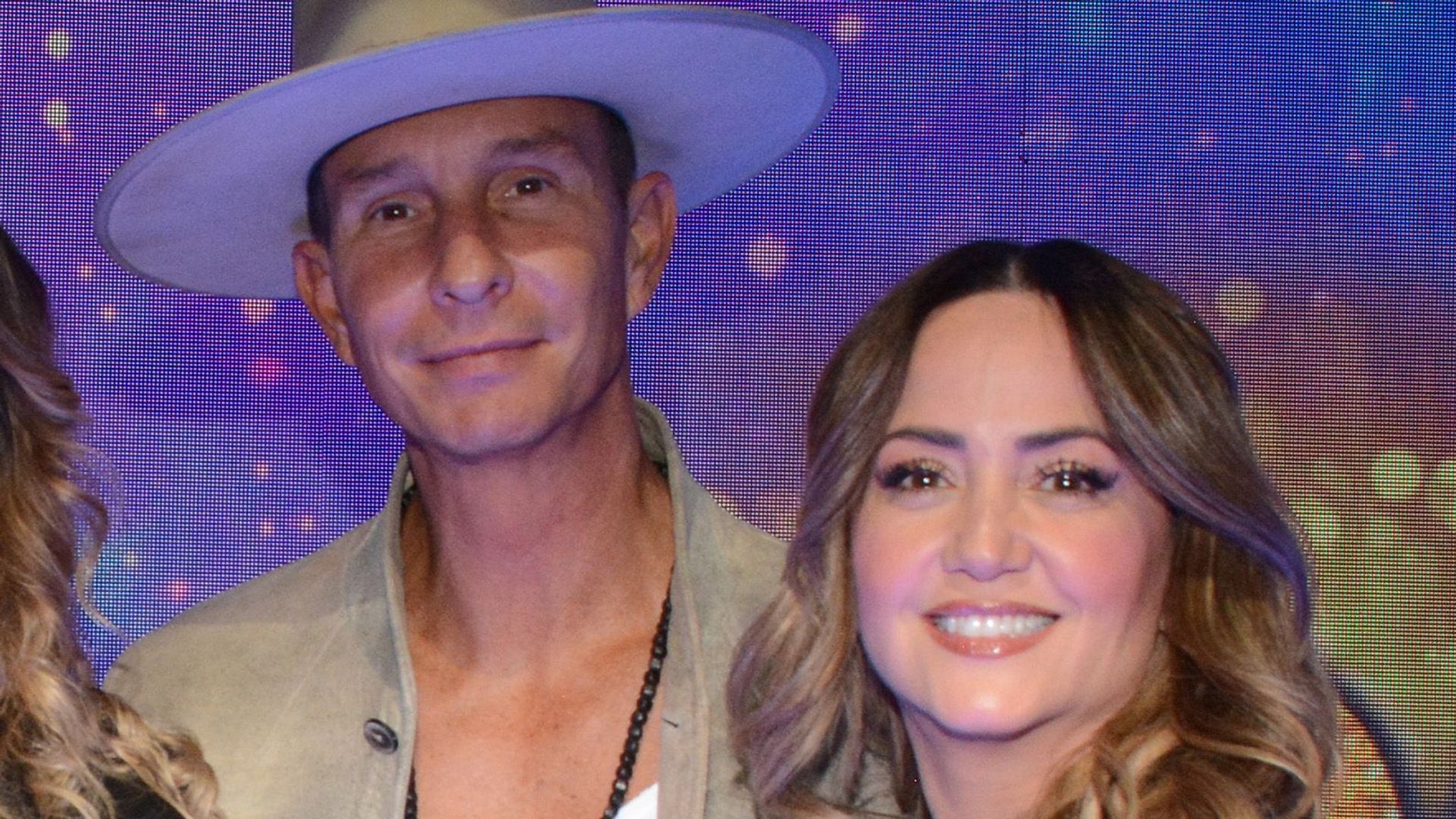 Andrea Legarreta y Erik Rubín celebran un día especial junto a sus actuales parejas y sus hijas