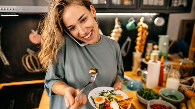 getty mujer come sano