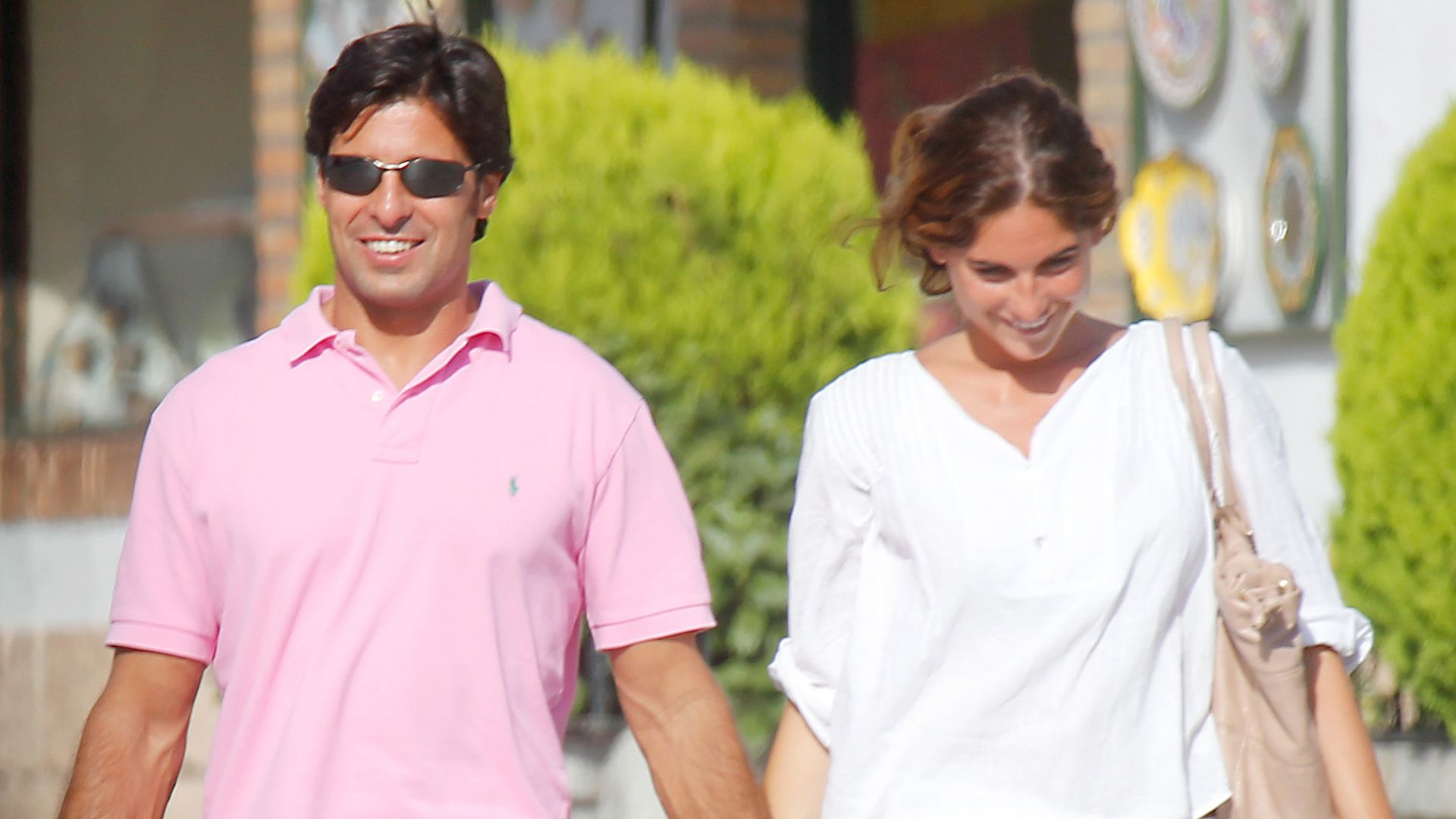 Lourdes Montes revive su "primer verano peligroso" con Fran Rivera gracias a unas fotos de ¡HOLA!