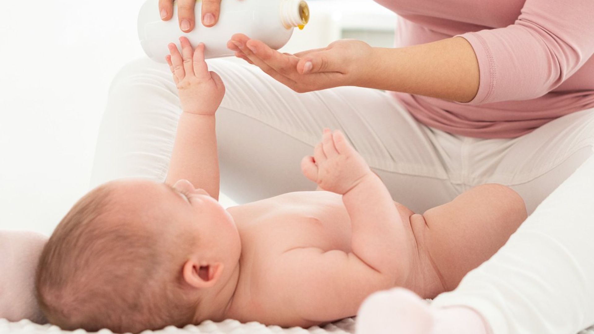 8 consejos a tener en cuenta para cuidar la piel de tu bebé
