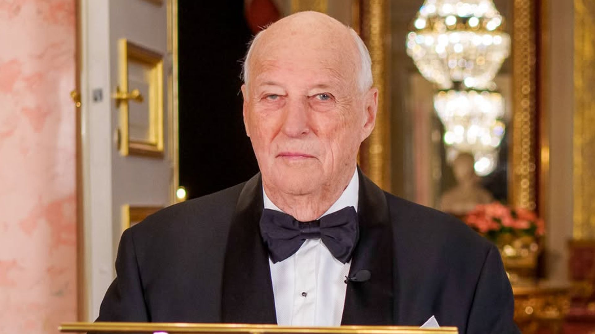 El rey Harald de Noruega, de 89 años, ingresado de urgencia en Tenerife por "infección y deshidratación"
