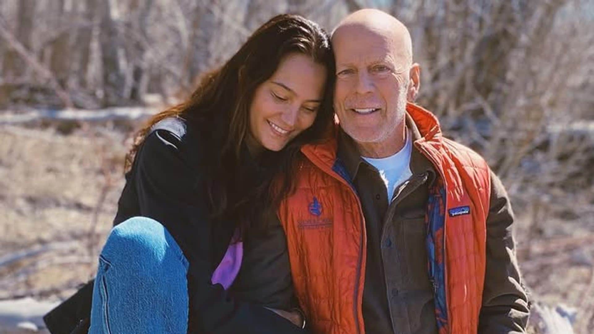 La publicación de la mujer de Bruce Willis, Emma Heming, que hace pensar lo peor sobre su estado al hablar de él en pasado: "Así era él"