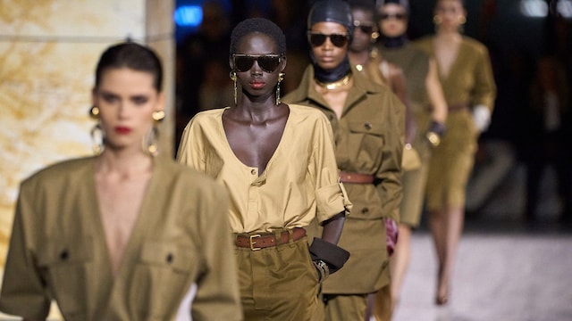 tendencias pasarela 2024 uniformes