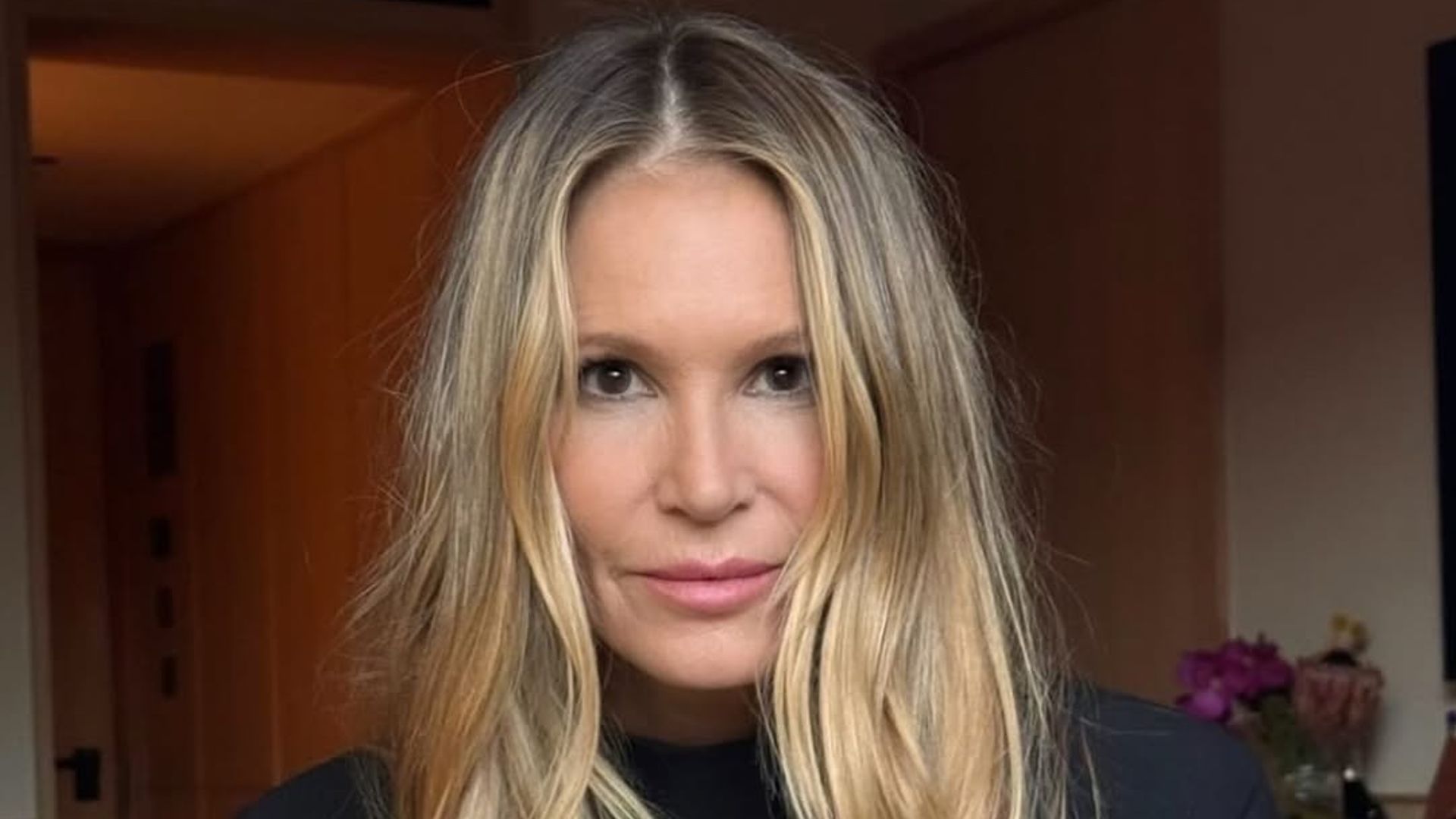 Decuttering, el secreto de Elle Macpherson para ser feliz: "Si algo ocupa espacio físico o mental y no aporta, probablemente sobra"