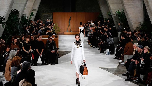 loewe_fw_16_2