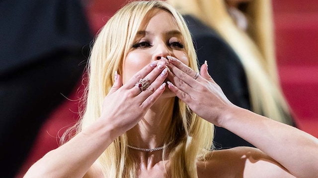 manicura sencilla disenos alfombra roja