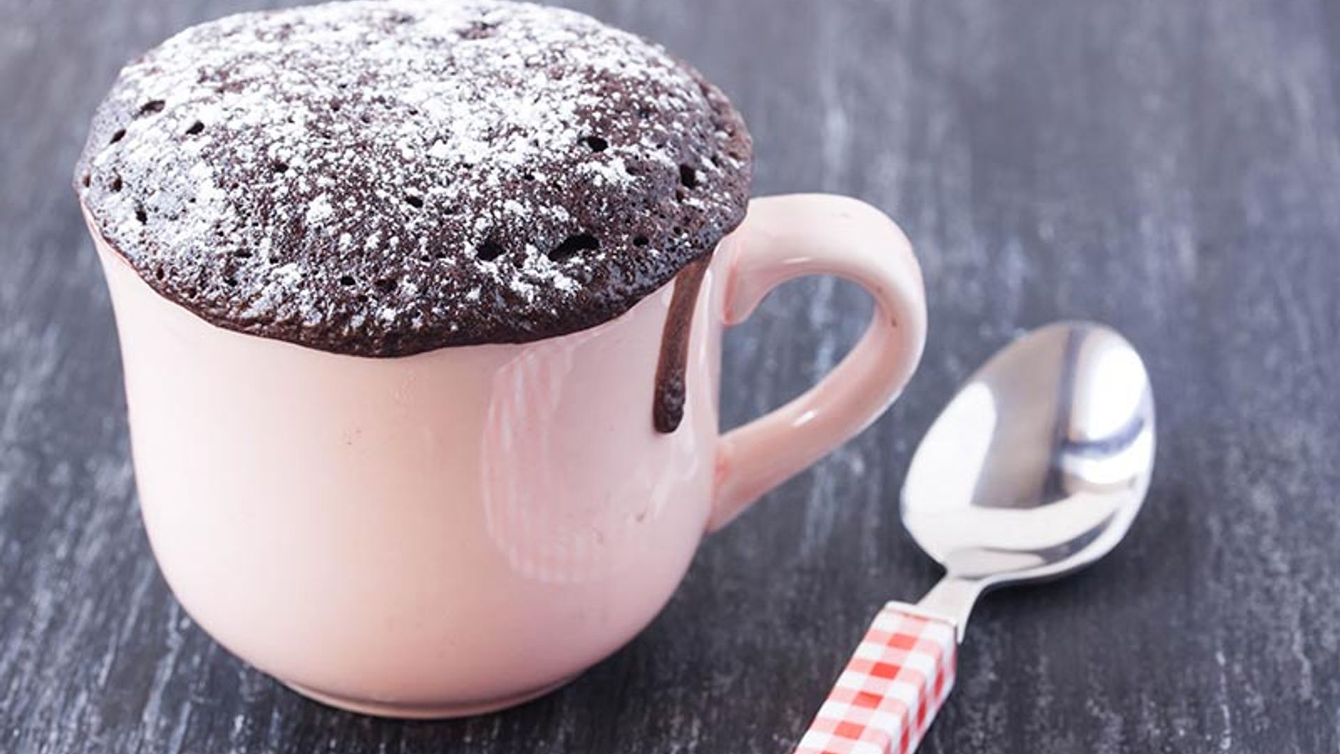 Mug cake de chocolate