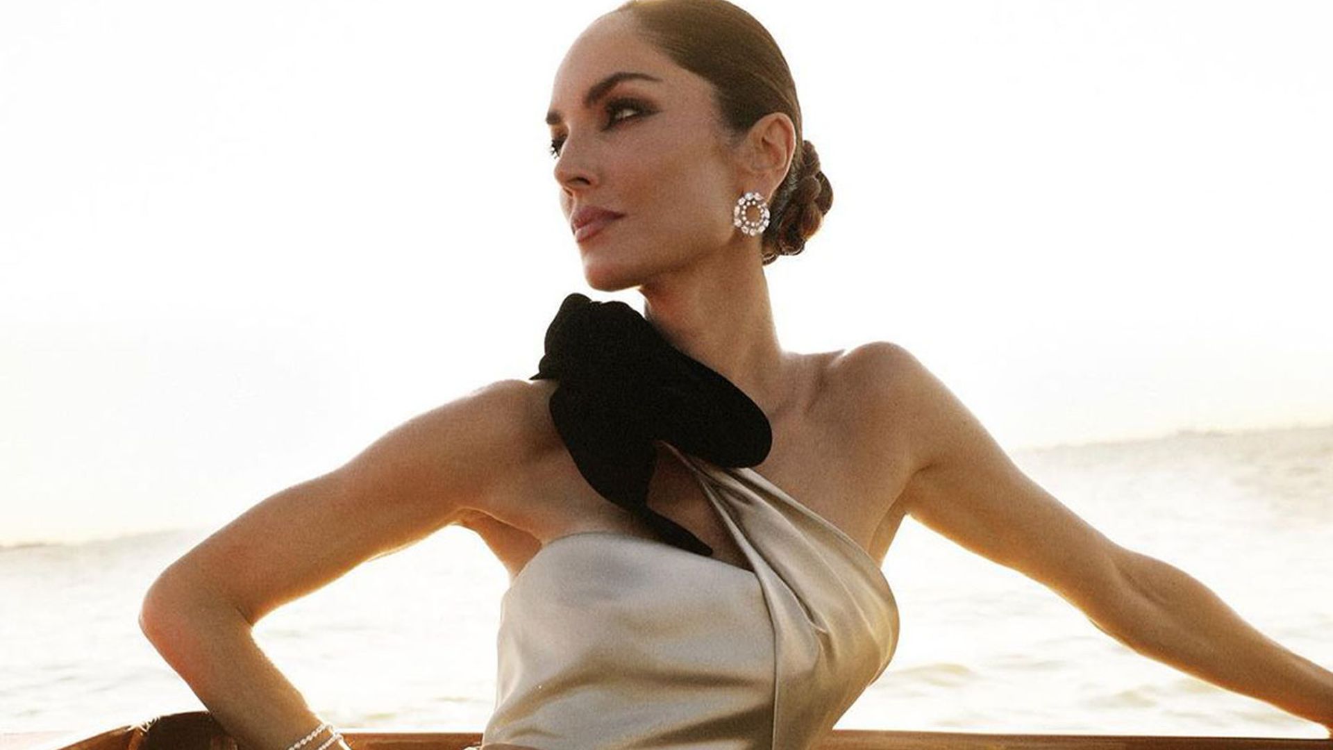 Eugenia Silva desvela los productos definitivos que necesitas para el look perfecto estas fiestas