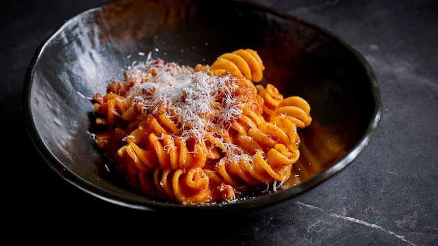'Fusilloni All'amatriciana'