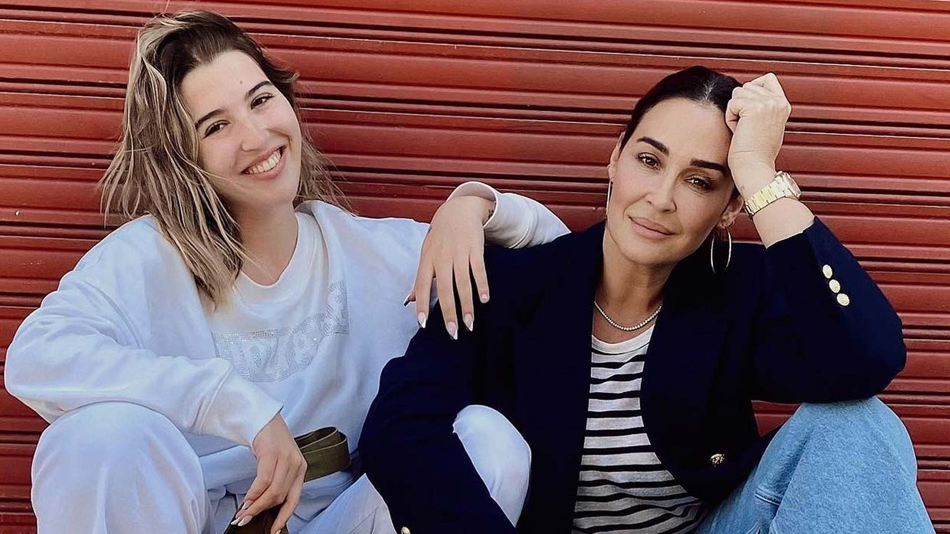 Alba Díaz, harta de las críticas, lanza un contundente mensaje antes de iniciar una nueva etapa en África
