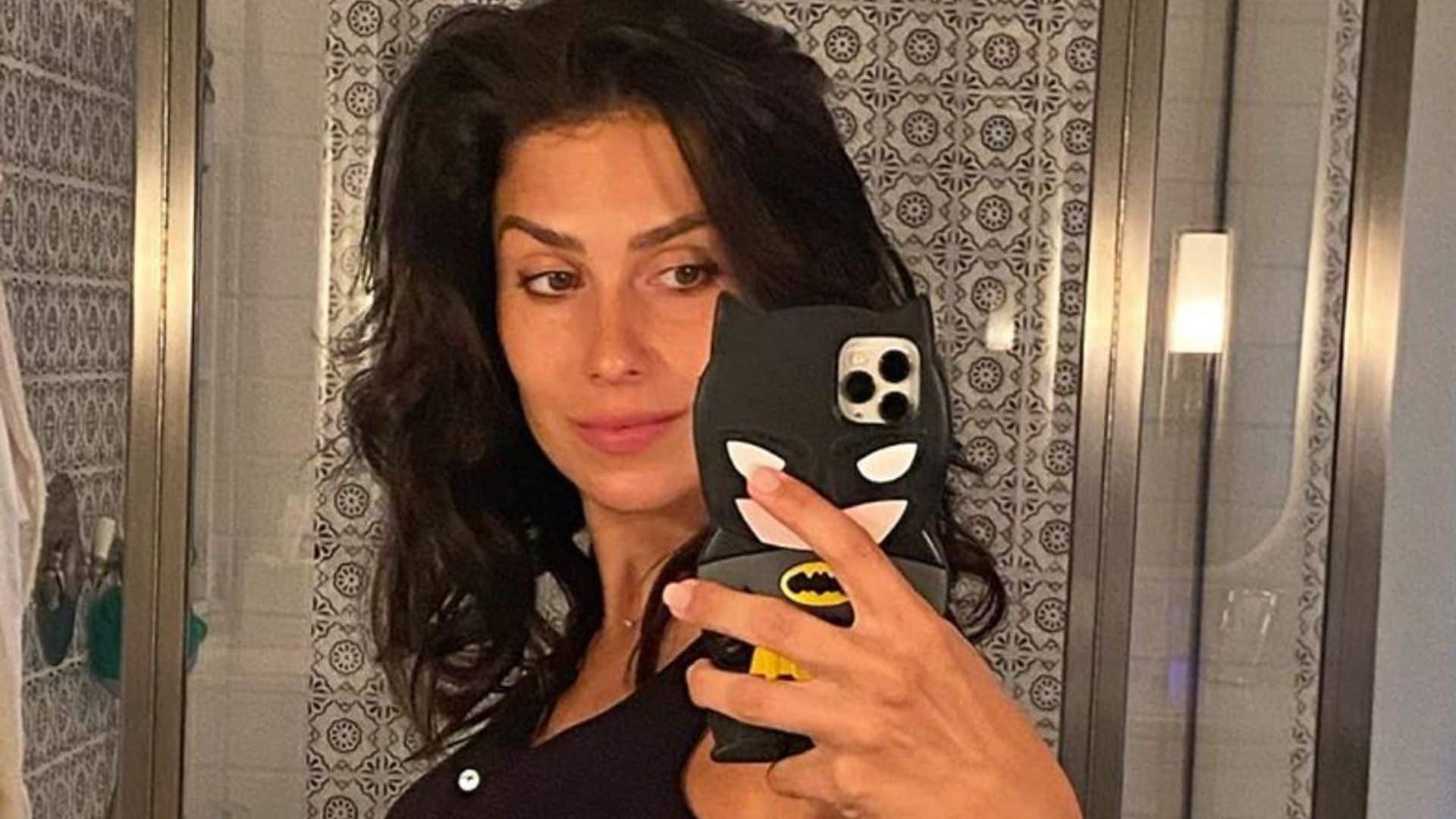 La imagen que demuestra que Hilaria Baldwin es una 'mamá multitarea'