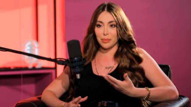 Angy Morad en el Cue Podcast en julio de 2024