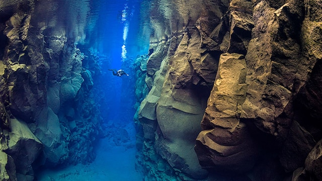 buceo islandia experiencias