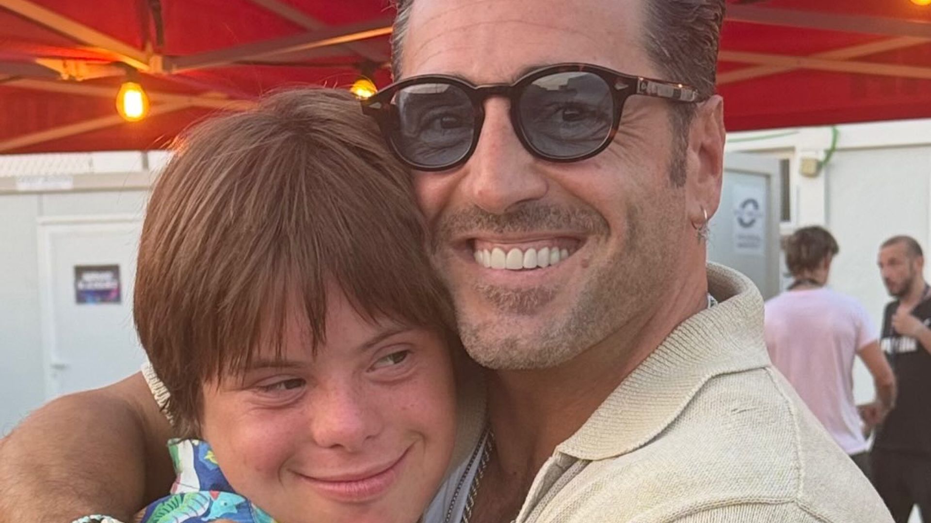 El emocionante gesto de David Bustamante con Roscón, el hijo de 18 años de Samantha Vallejo-Nágera y su mayor fan