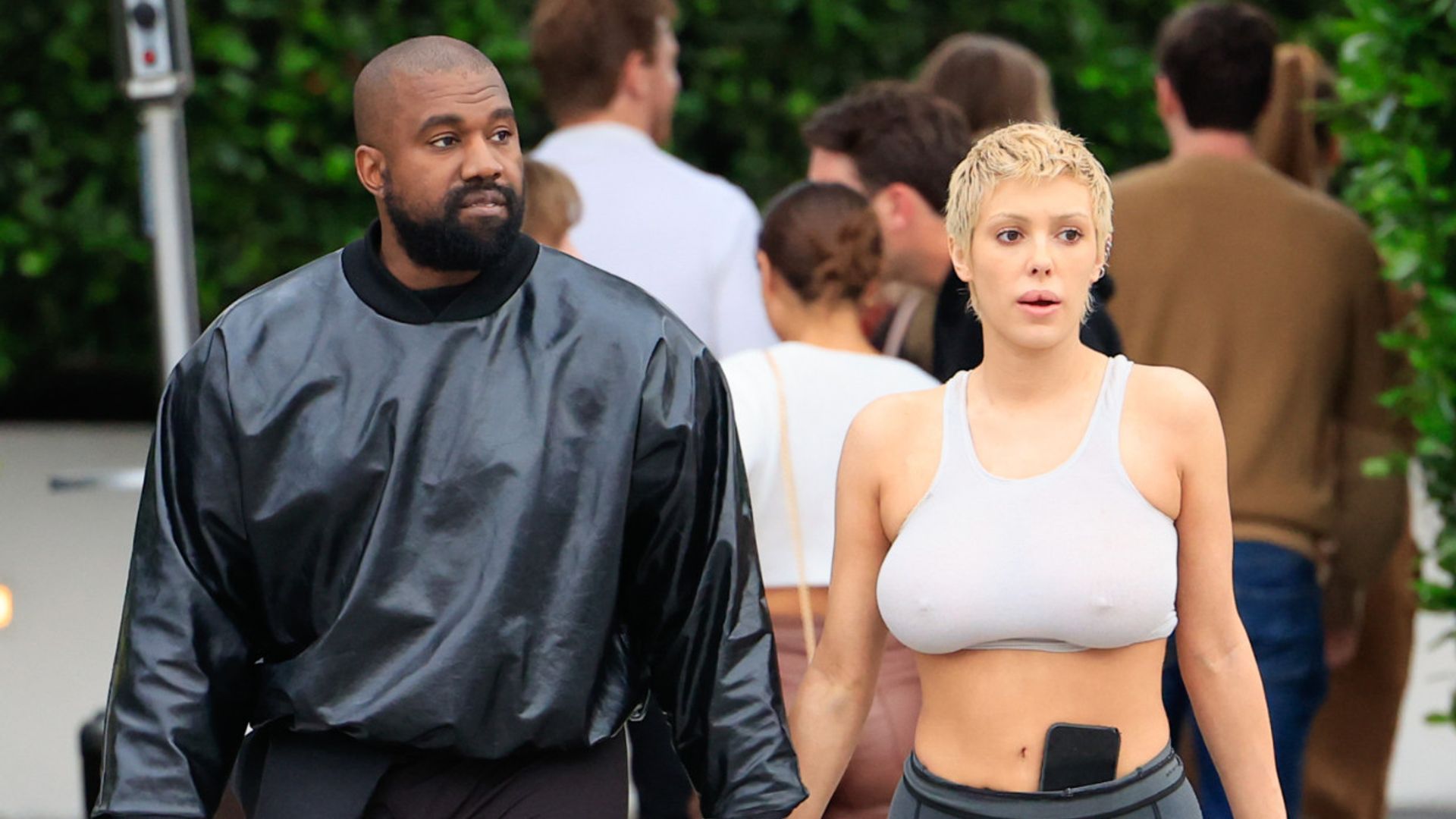 Todas las veces que Bianca Censori, pareja de Kanye West, se ha inspirado en los looks de Kim Kardashian