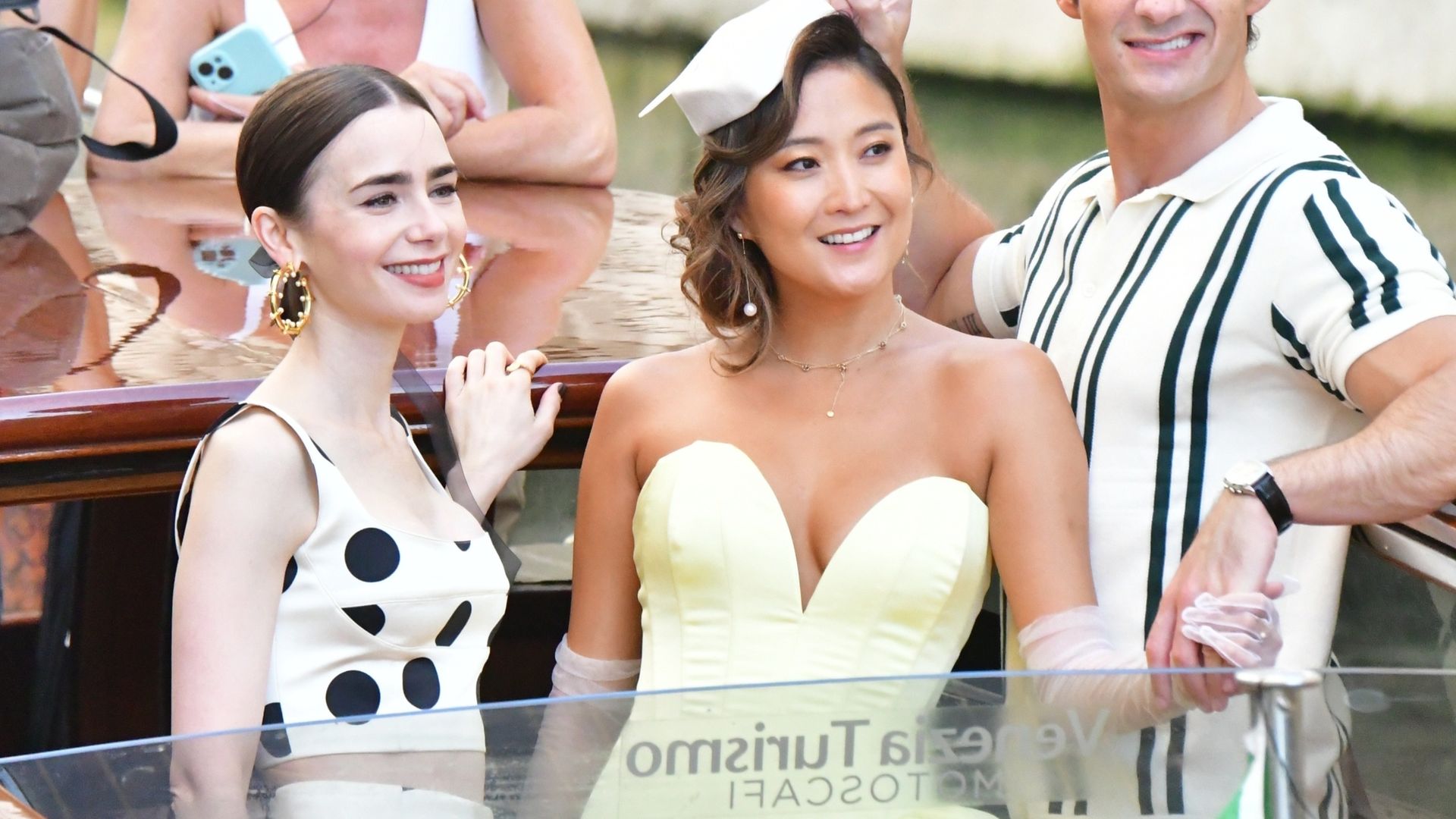 Si eres una 'fashion victim', estas 10 series de Netflix a Disney+ te van a enganchar