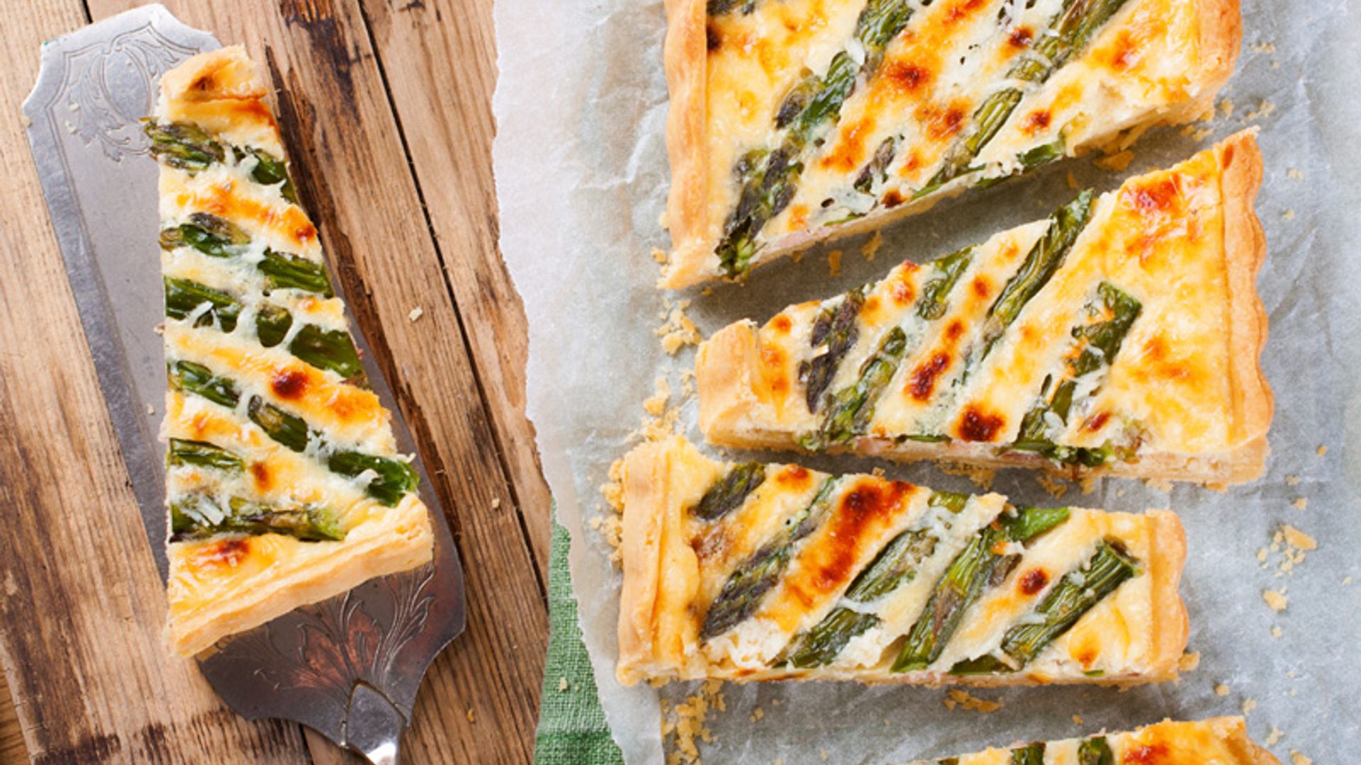 Quiche de espárragos trigueros y queso pecorino
