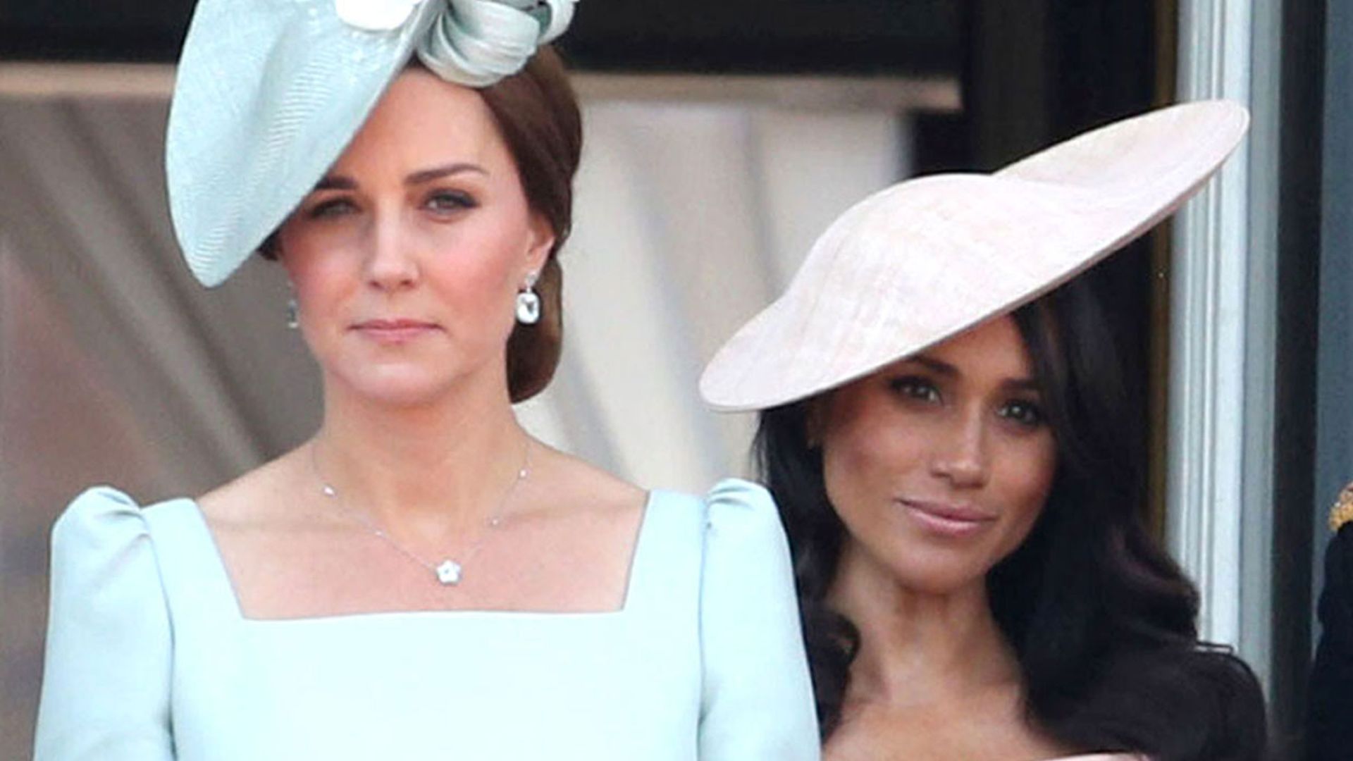 Misterio resuelto: ¿Qué 'royal' tiene en su armario el 'Vestido del Año'?