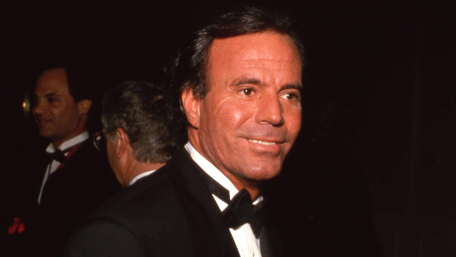Una foto de archivo de Julio Iglesias en 1989