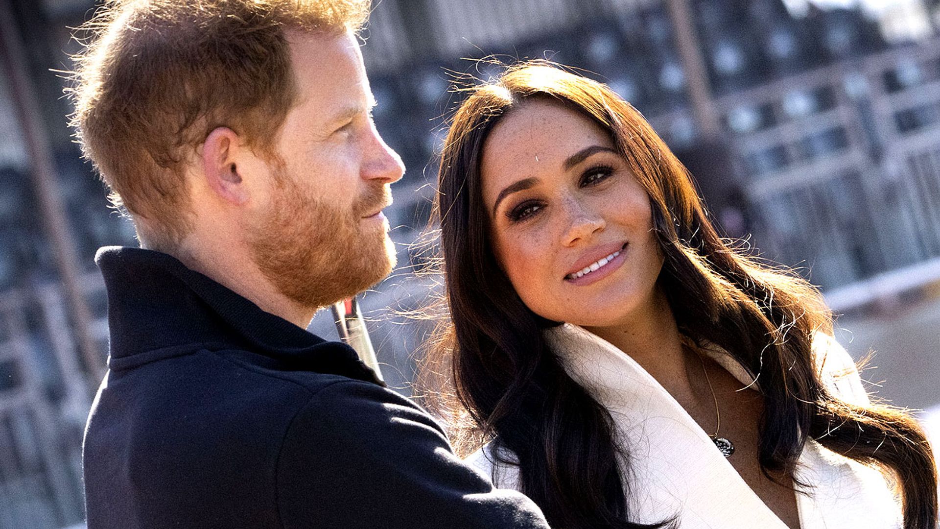 La Navidad de Harry y Meghan en California mientras los Windsor eran la imagen de la unión en Sandringham