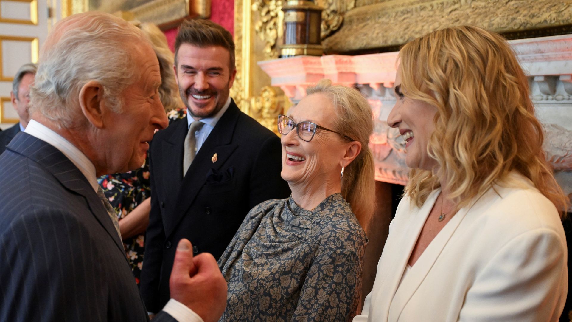 El curioso encuentro de Carlos III con David Beckham, Meryl Streep y Kate Winslet
