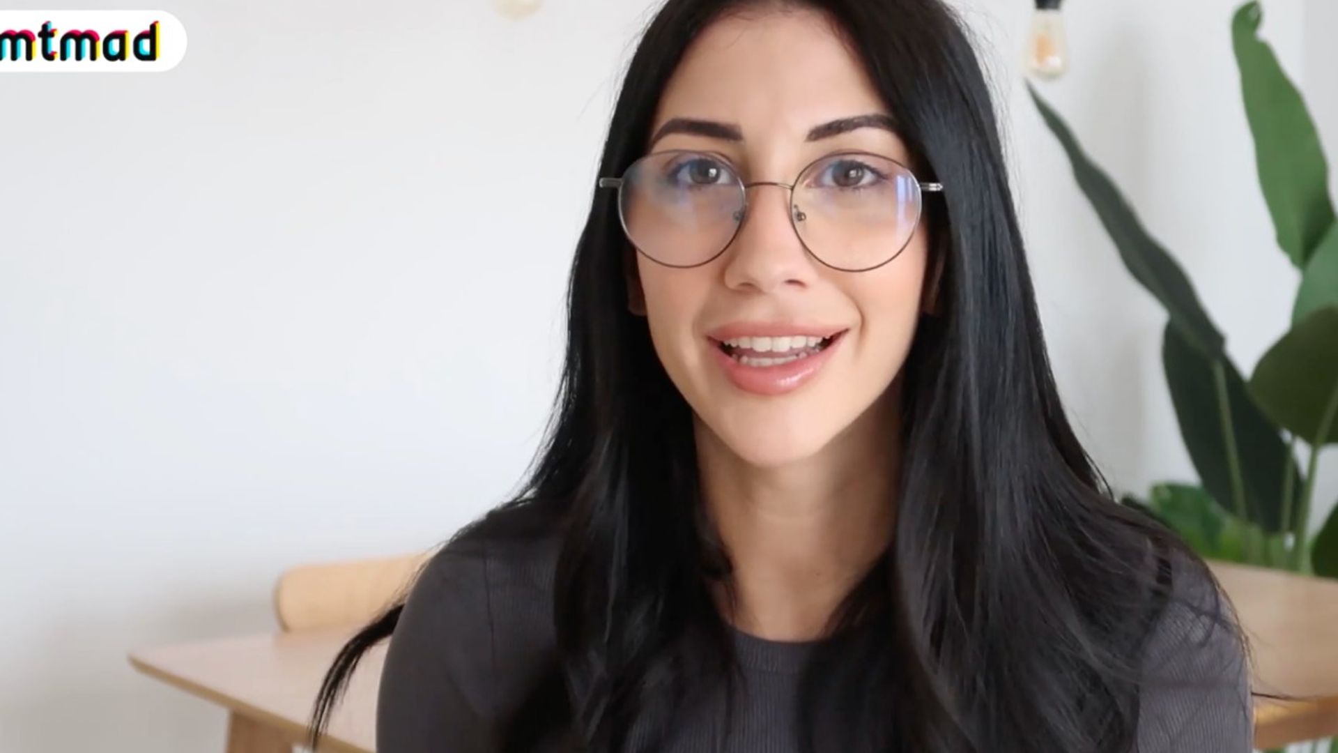 Naomi Asensi, de 'La isla de las tentaciones', cuenta el problema que ha sufrido tras su último retoque estético