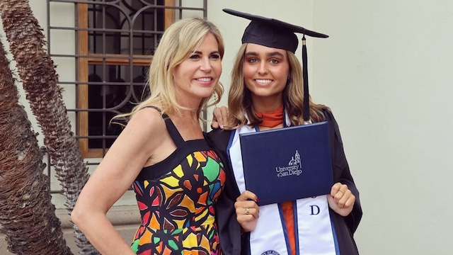 Natalia, primogénita de Ramón García y Patricia Cerezo, se gradúa en la Universidad de San Diego