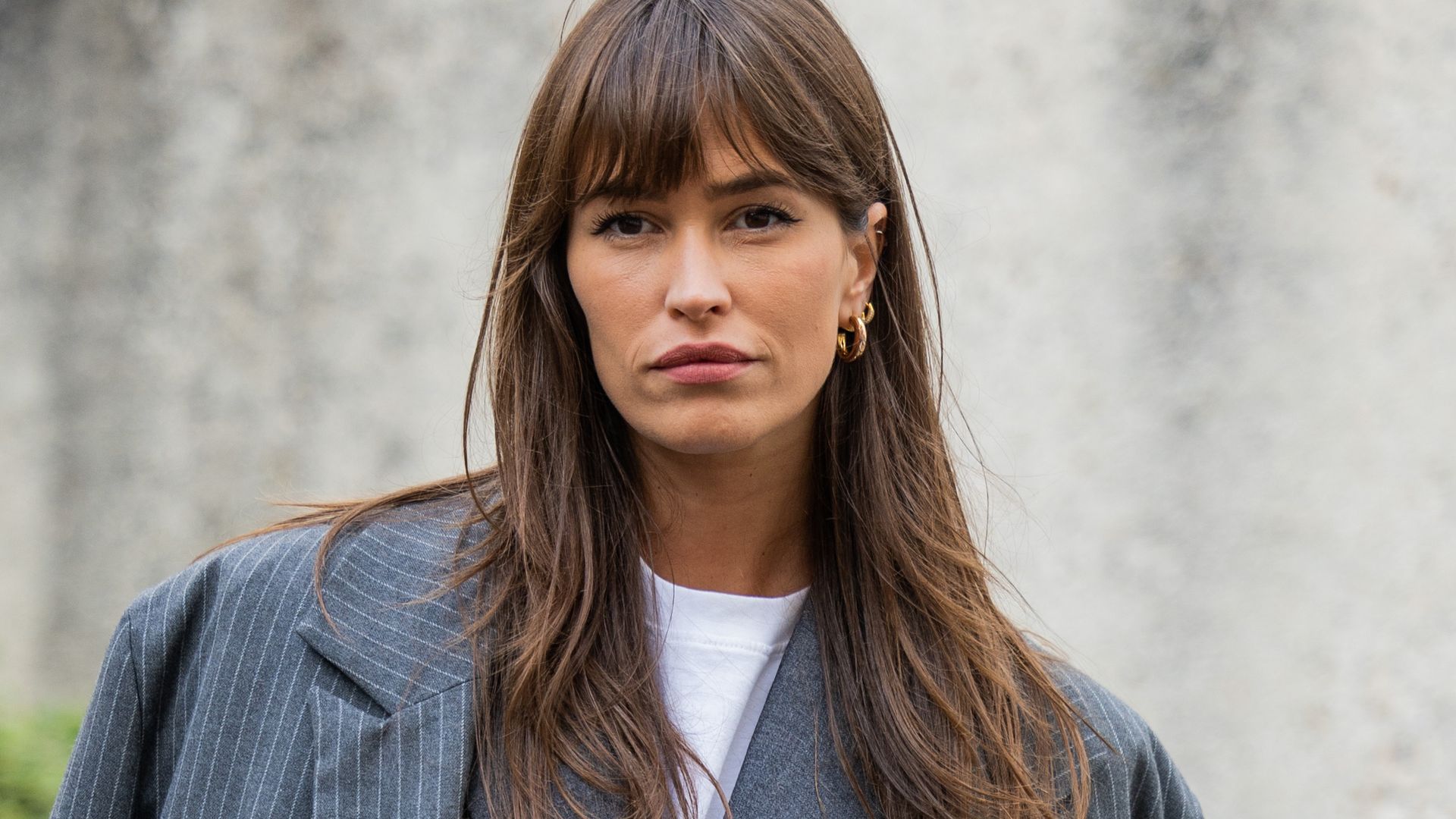 Capas estratégicas: el corte que las que buscan volumen y suavizar los rasgos piden en la peluquería