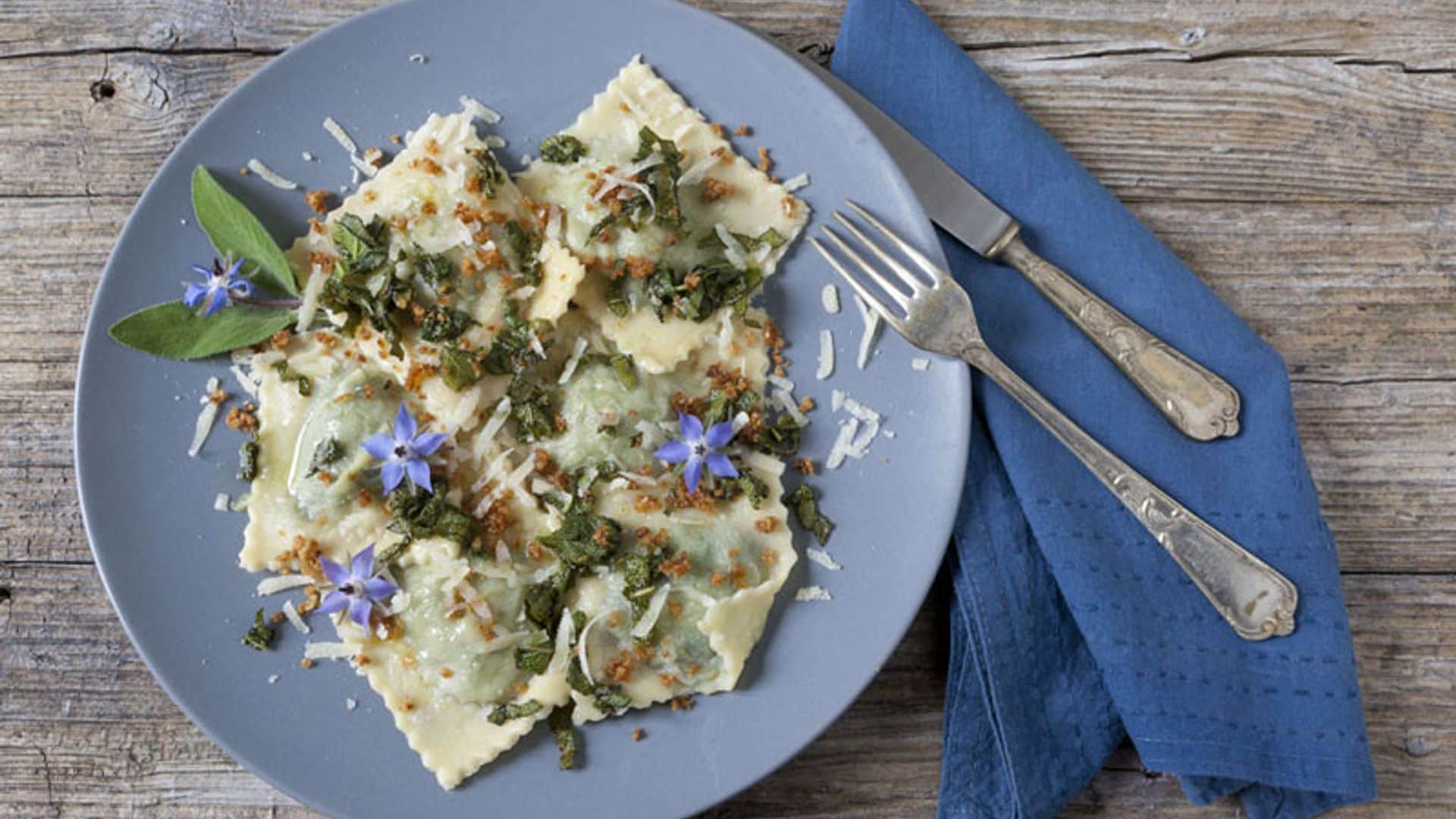 Raviolis de borraja a la salvia