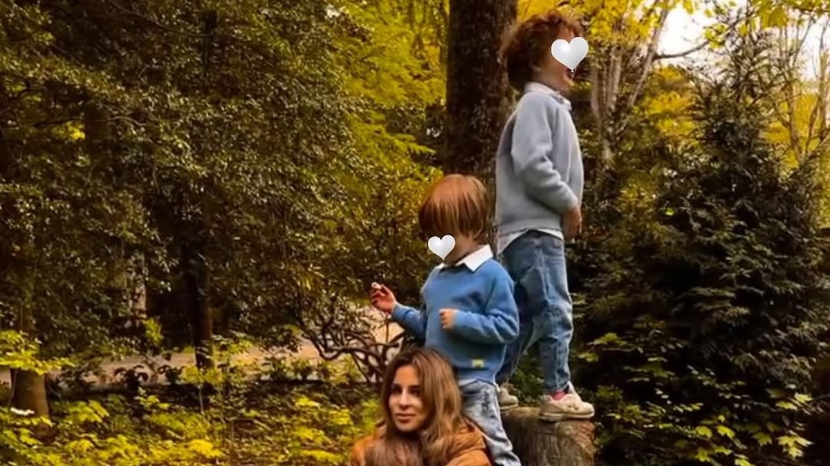 El divertido plan de Alejandra Gere con sus hijos entre gallinas en Extremadura