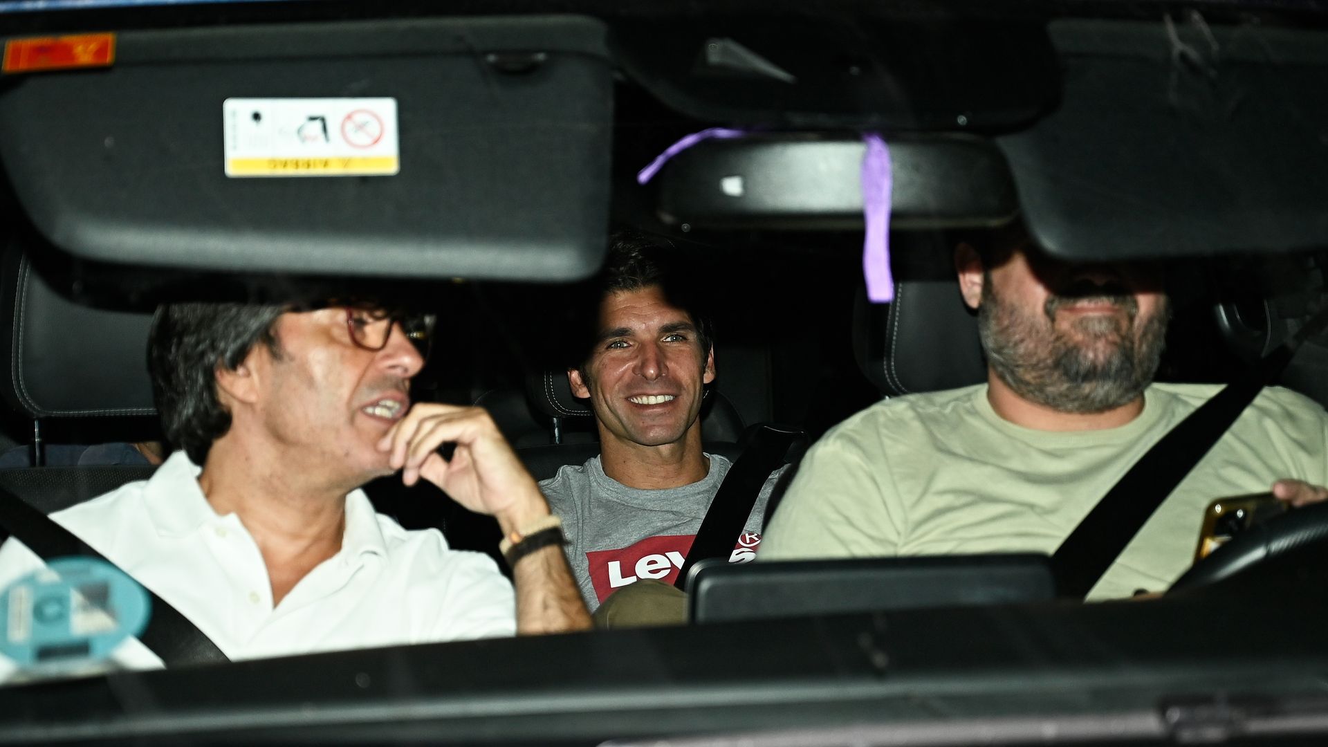 Cayetano Rivera sale del hotel tras haber toreado, a 23 de agosto de 2025, en Tomelloso (Ciudad Real, España)