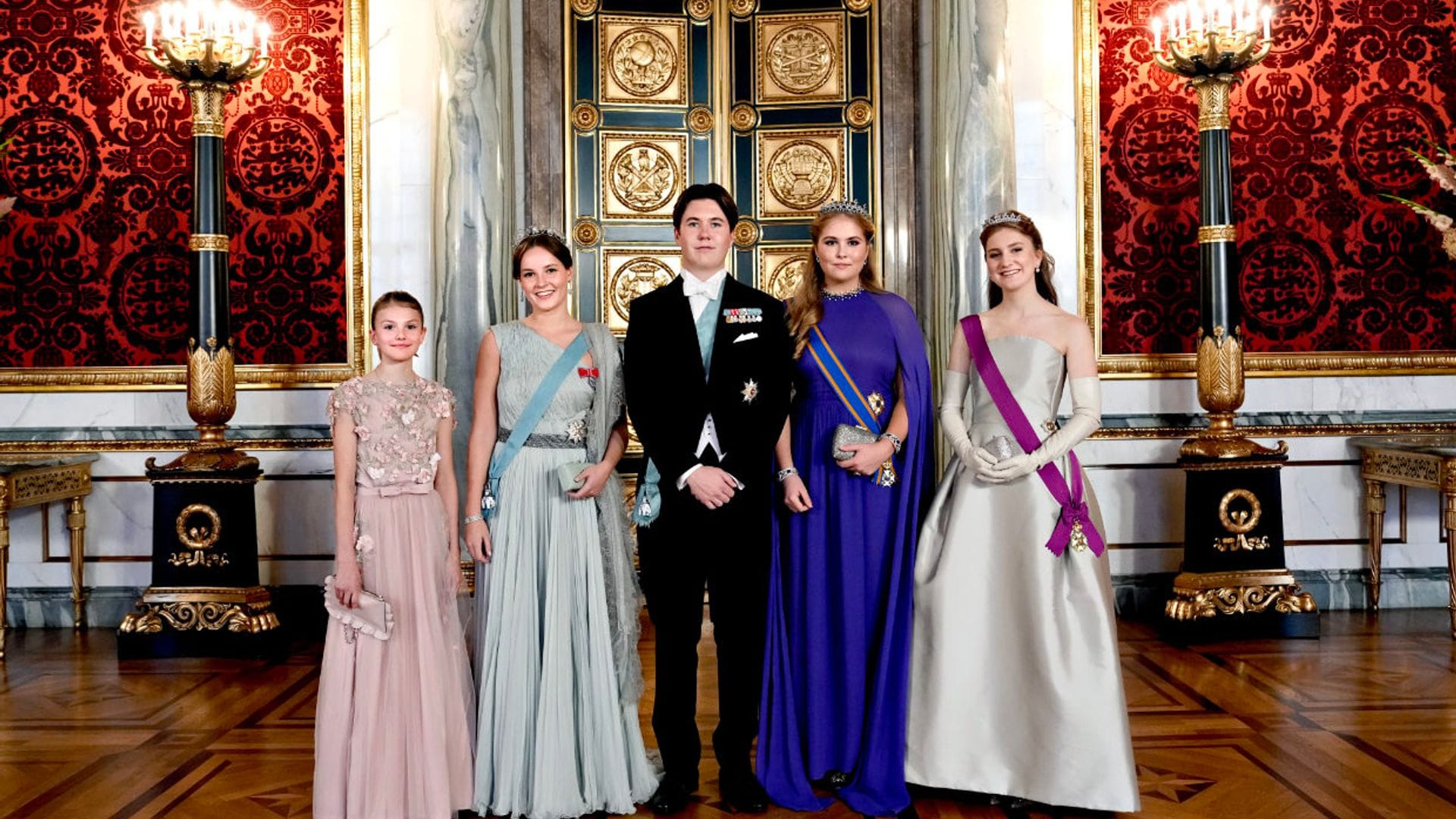 La imagen de los cinco futuros Reyes de Europa que nos deja este 2023: los detalles de un posado para la historia