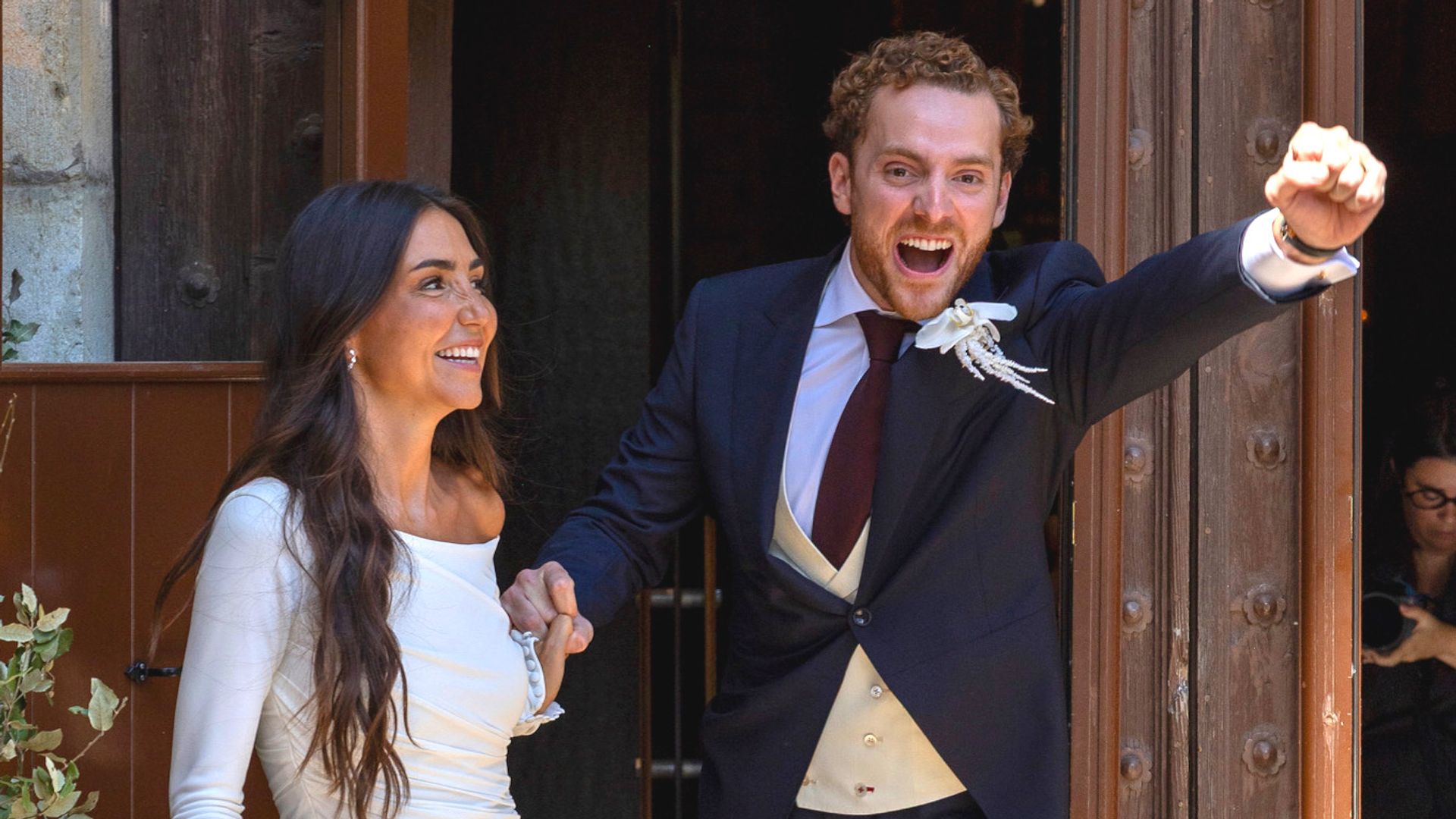 Guillermo Crehueras y Natalia Pujol en el día de su boda