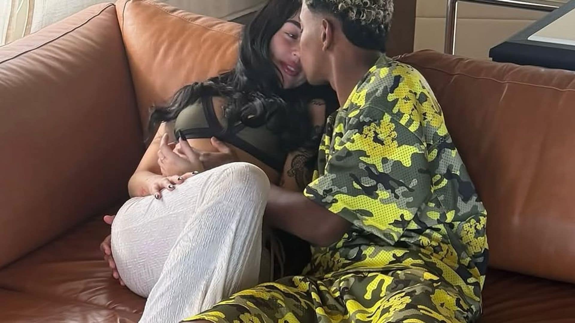 El romántico vídeo de Lamine Yamal y Nicki Nicole entre besos al atardecer que se ha hecho viral