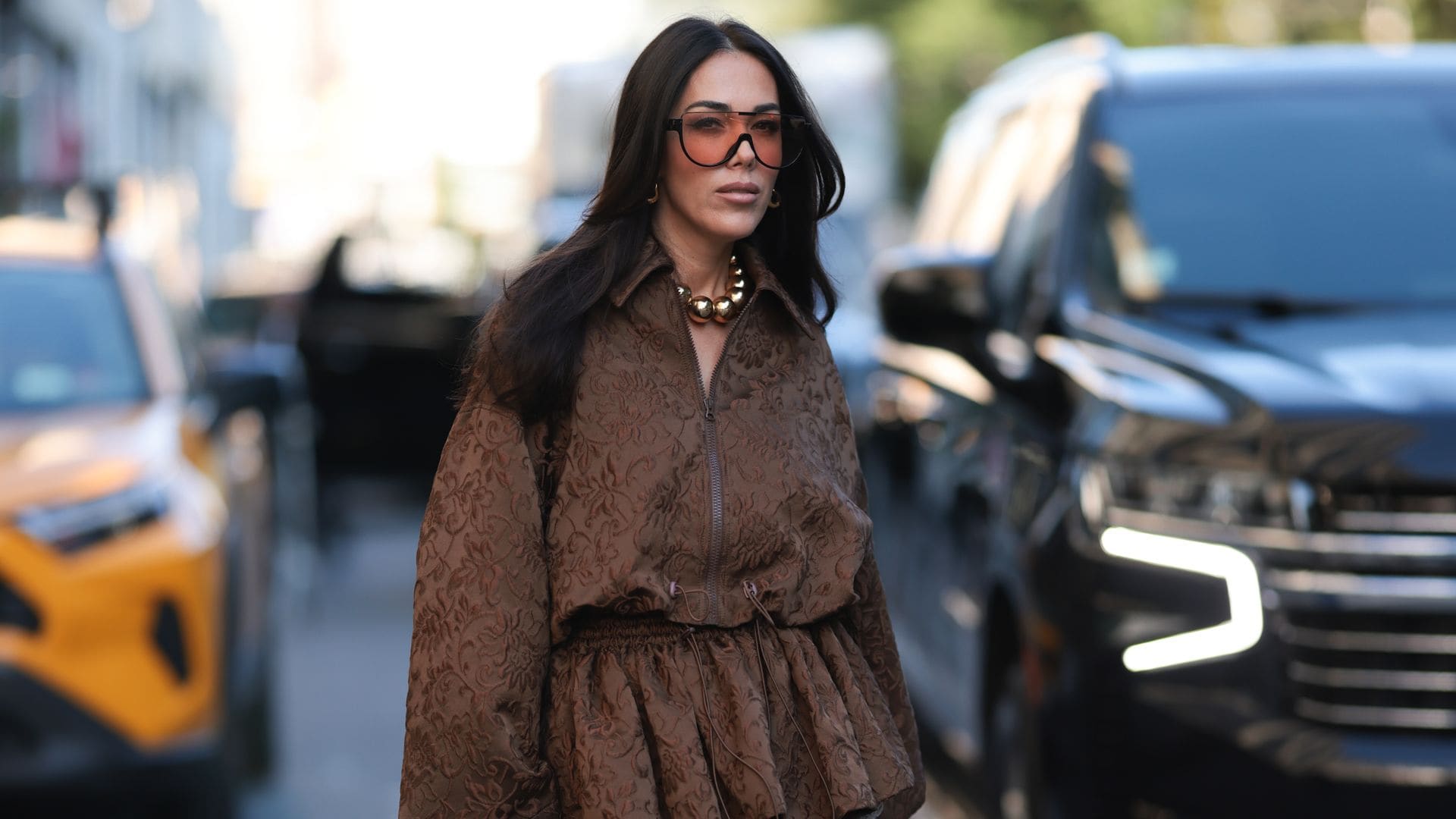 streetstyle sobre la tendencia de los jeans rotos