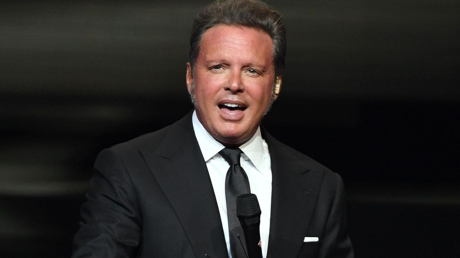 Hackean la cuenta de Twitter de Luis Miguel en medio de la expectación por su nueva gira