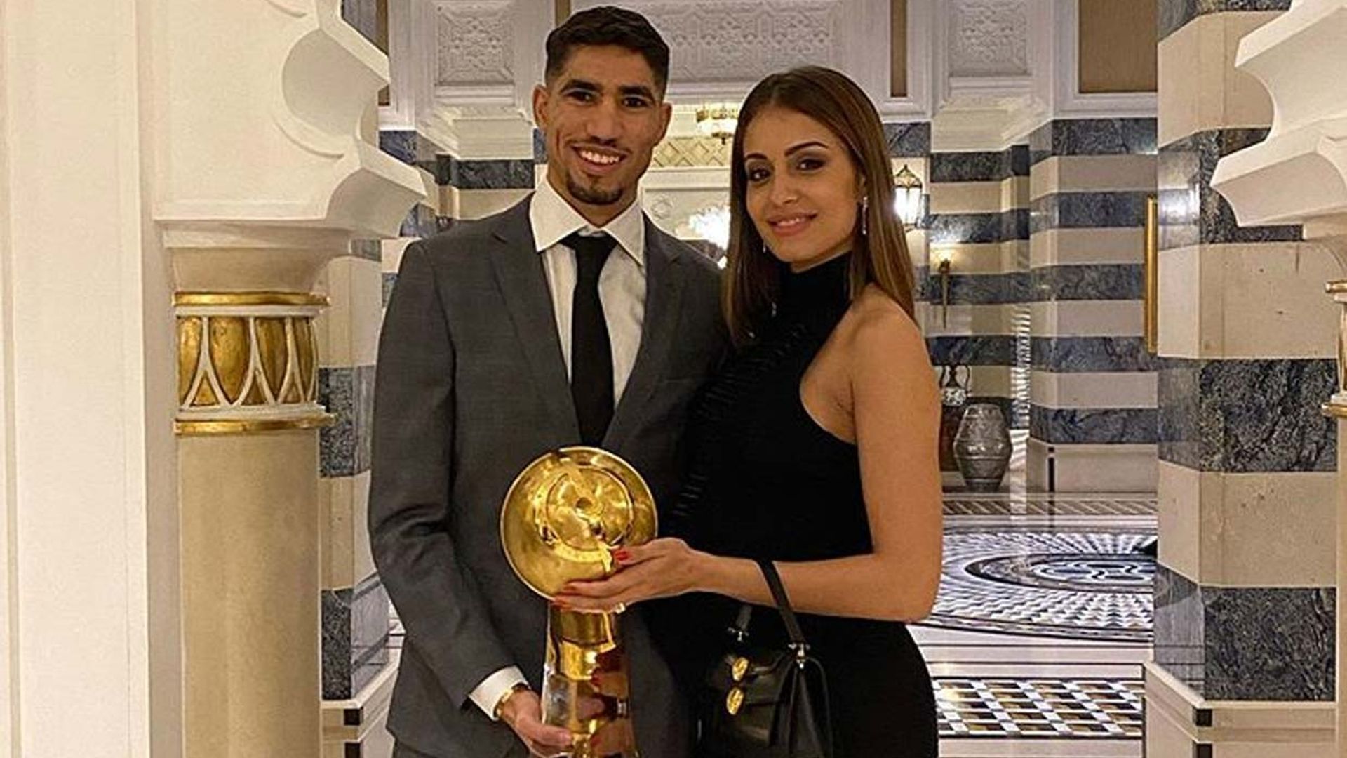 Hiba Abouk, orgullosa de su novio en la cuenta atrás de su embarazo