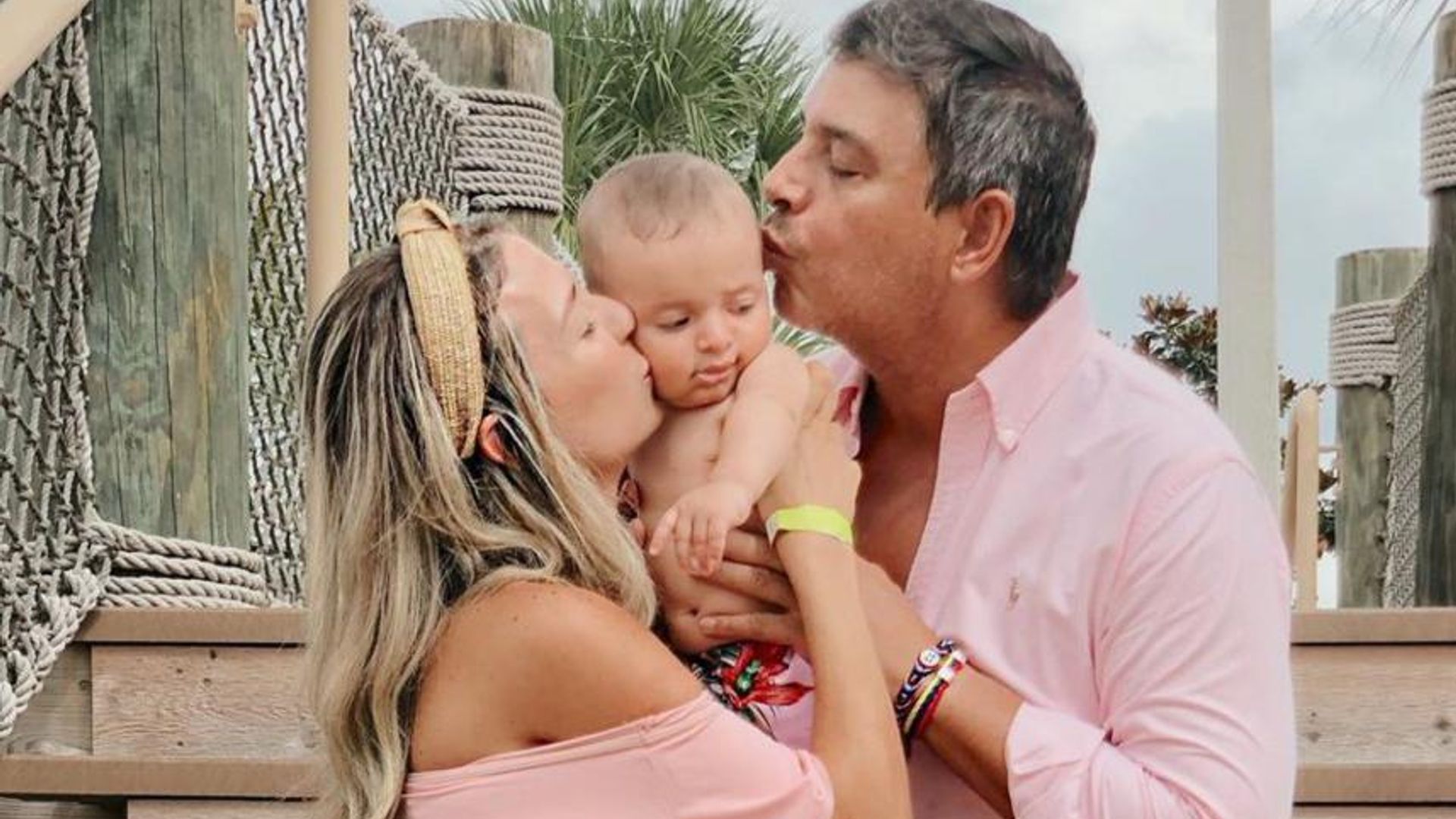 Daniel Sarcos muestra su admiración por su pareja Alessandra Villegas