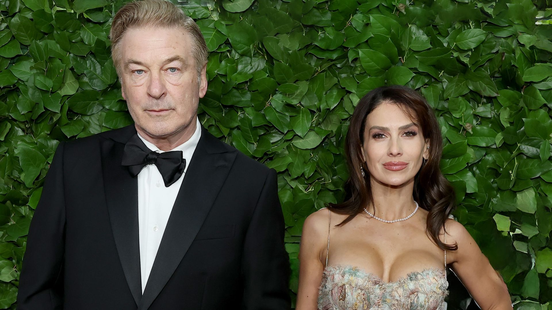 La impresionante casa familiar de Alec e Hilaria Baldwin en Los Hamptons que venden por 21 millones: el refugio perfecto para escaparse con sus 7 hijos