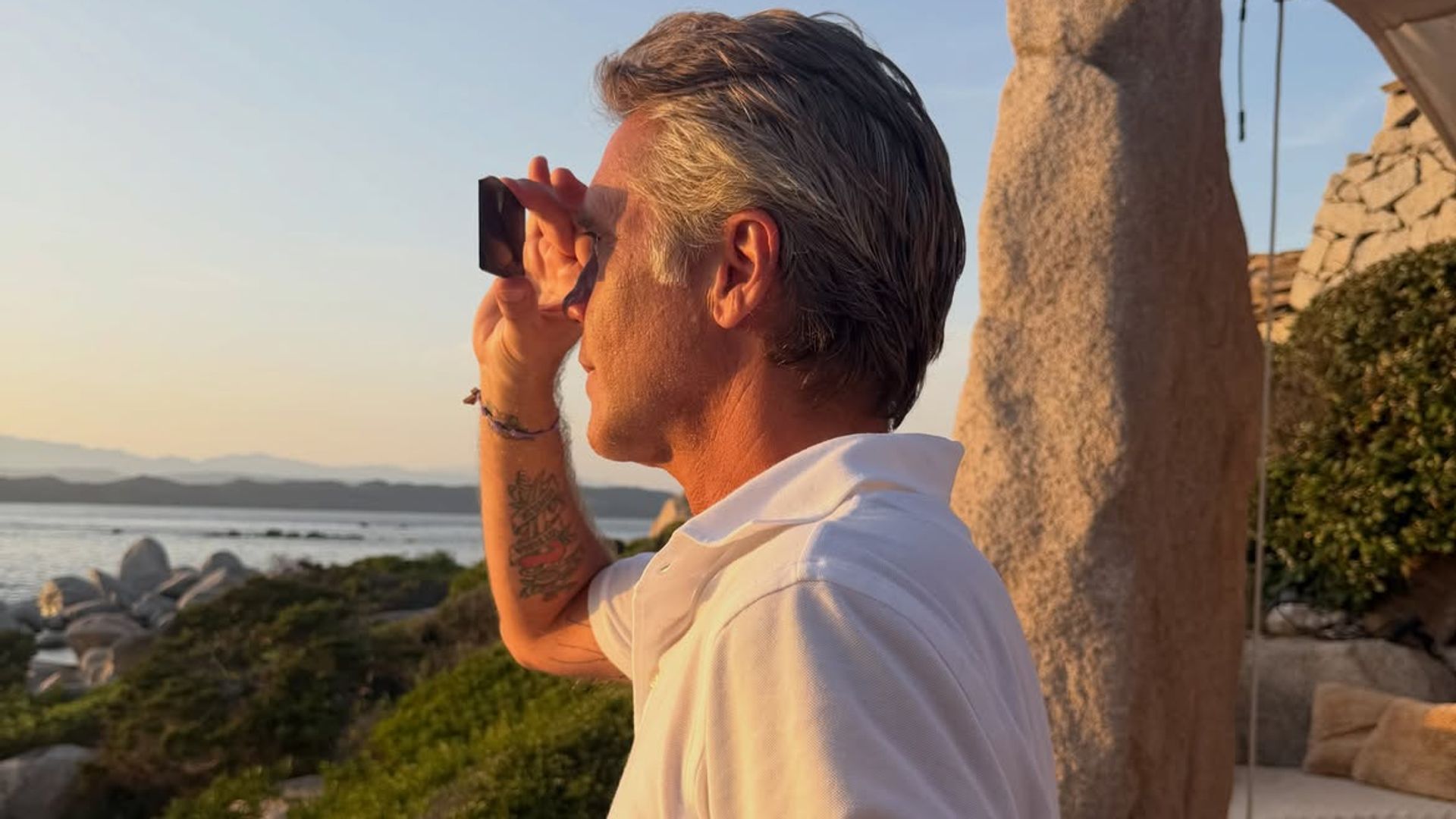 Manuel Filiberto de Saboya comparte imágenes desde la Isla de Cavallo