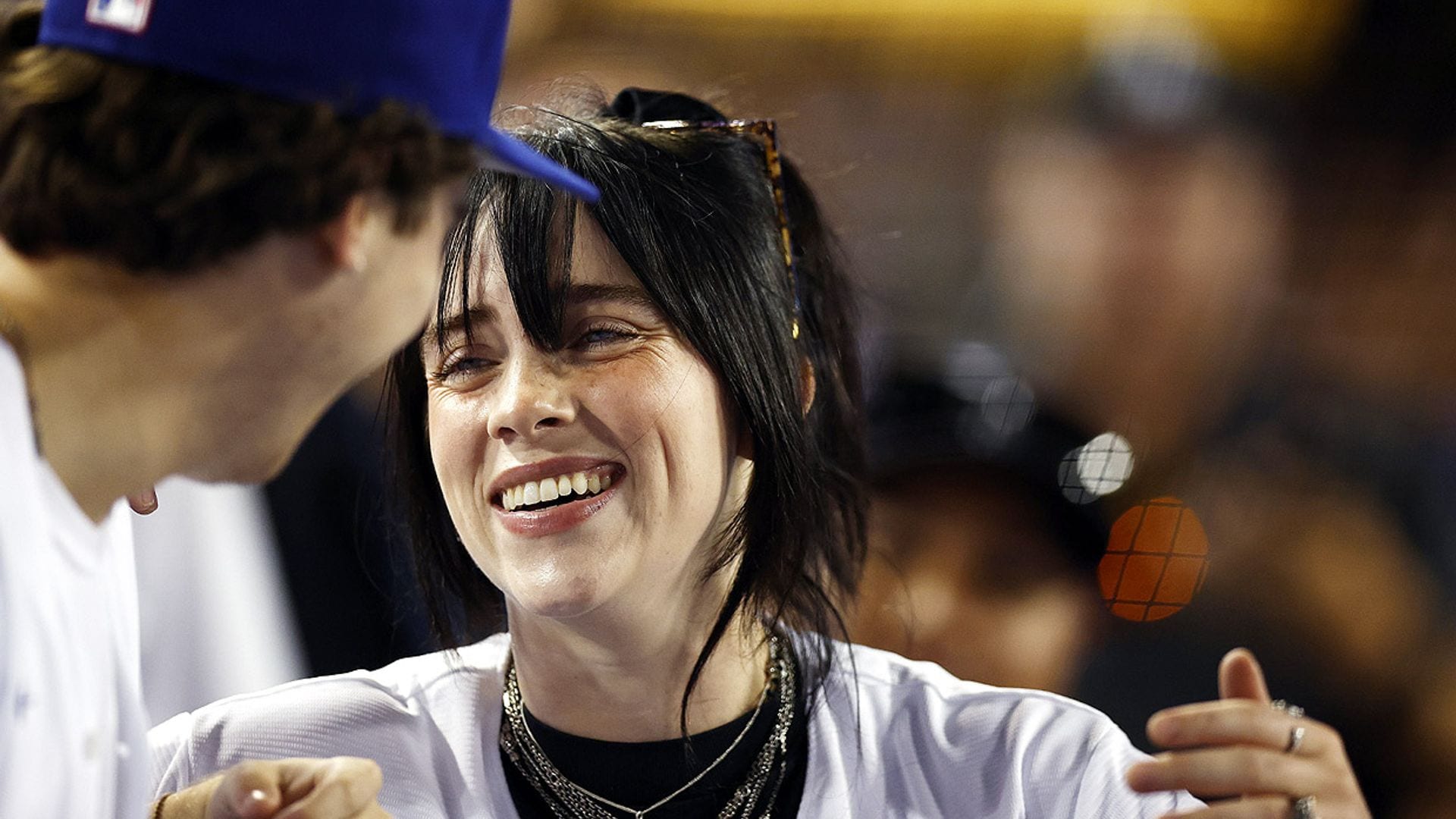 Descubre quién es el cantante de 31 años con el que relacionan a Billie Eilish, de 20