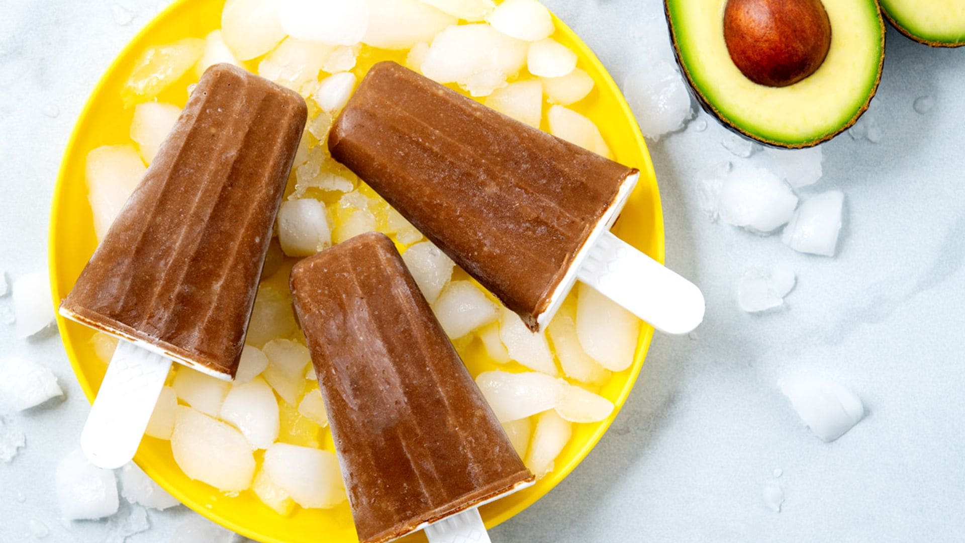 Helados de aguacate, chocolate y plátano
