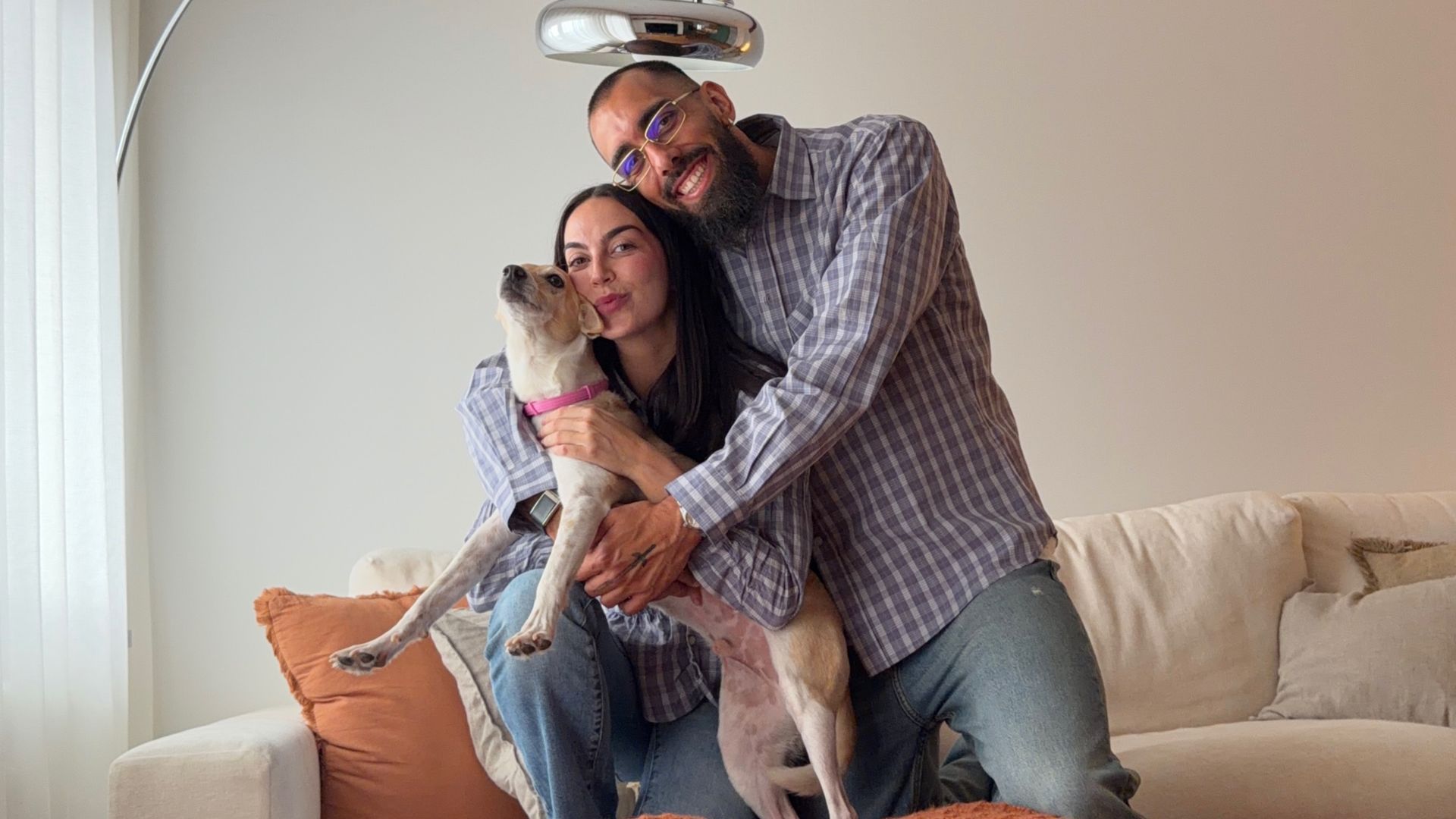 Antes y después del piso de Borja Iglesias y su novia, María Valero, en Madrid