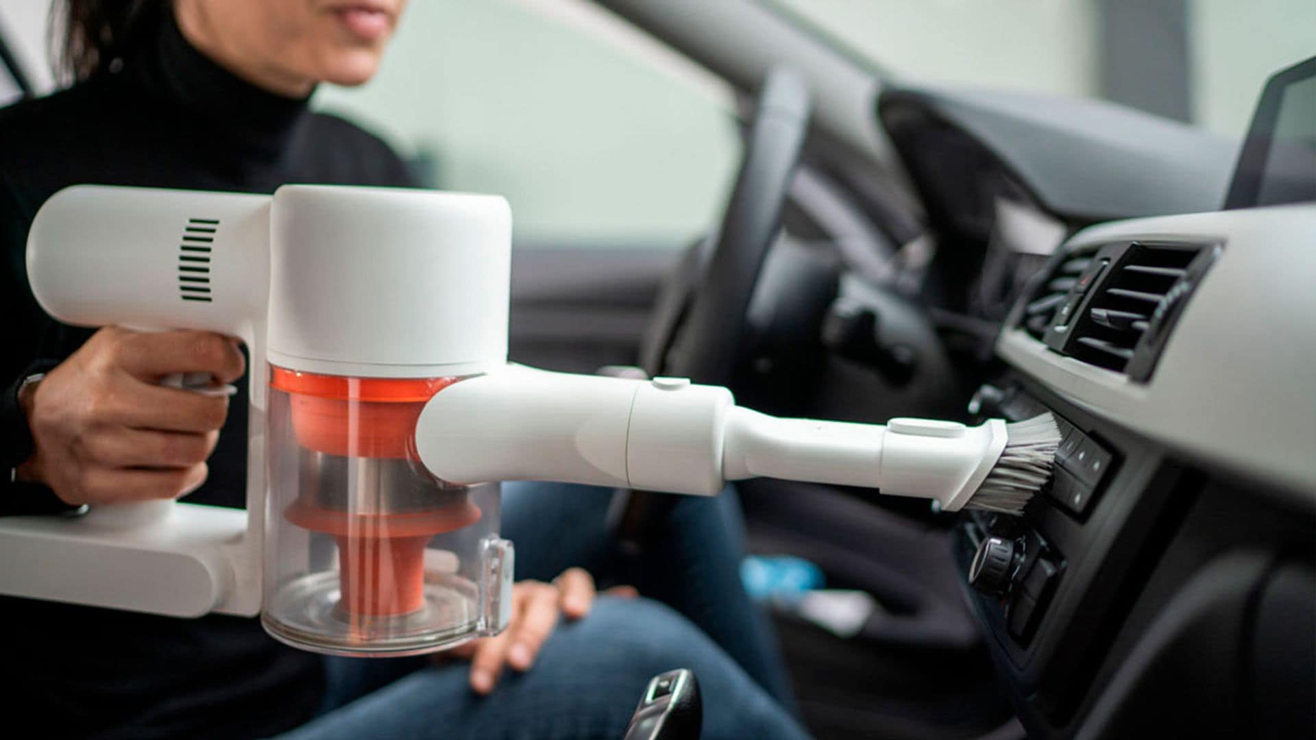 Estos son los 6 mejores aspiradores de coche para limpiar sin esfuerzo