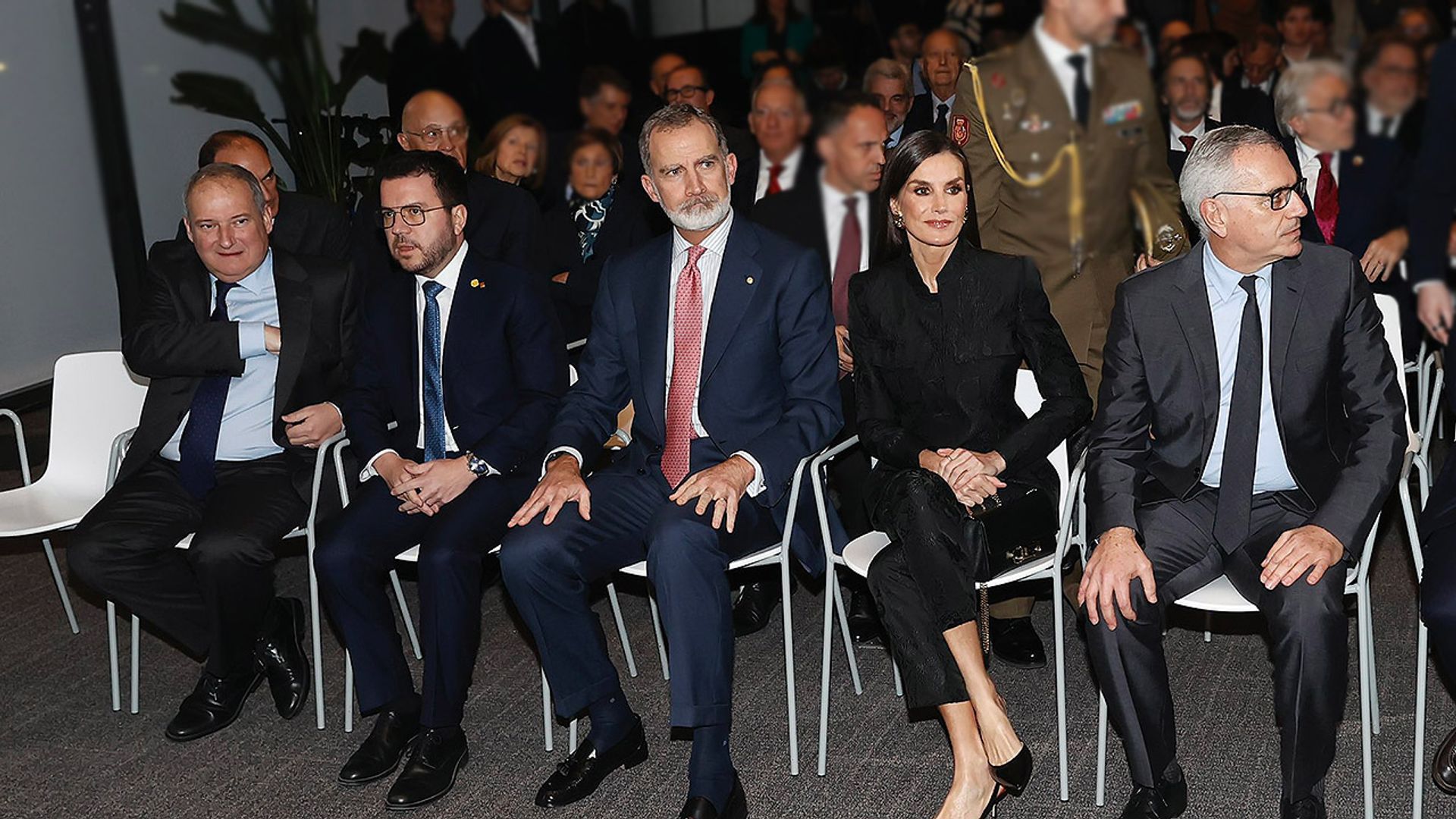 El paso de los Reyes por Barcelona el día de San Valentín: una inauguración y un reencuentro