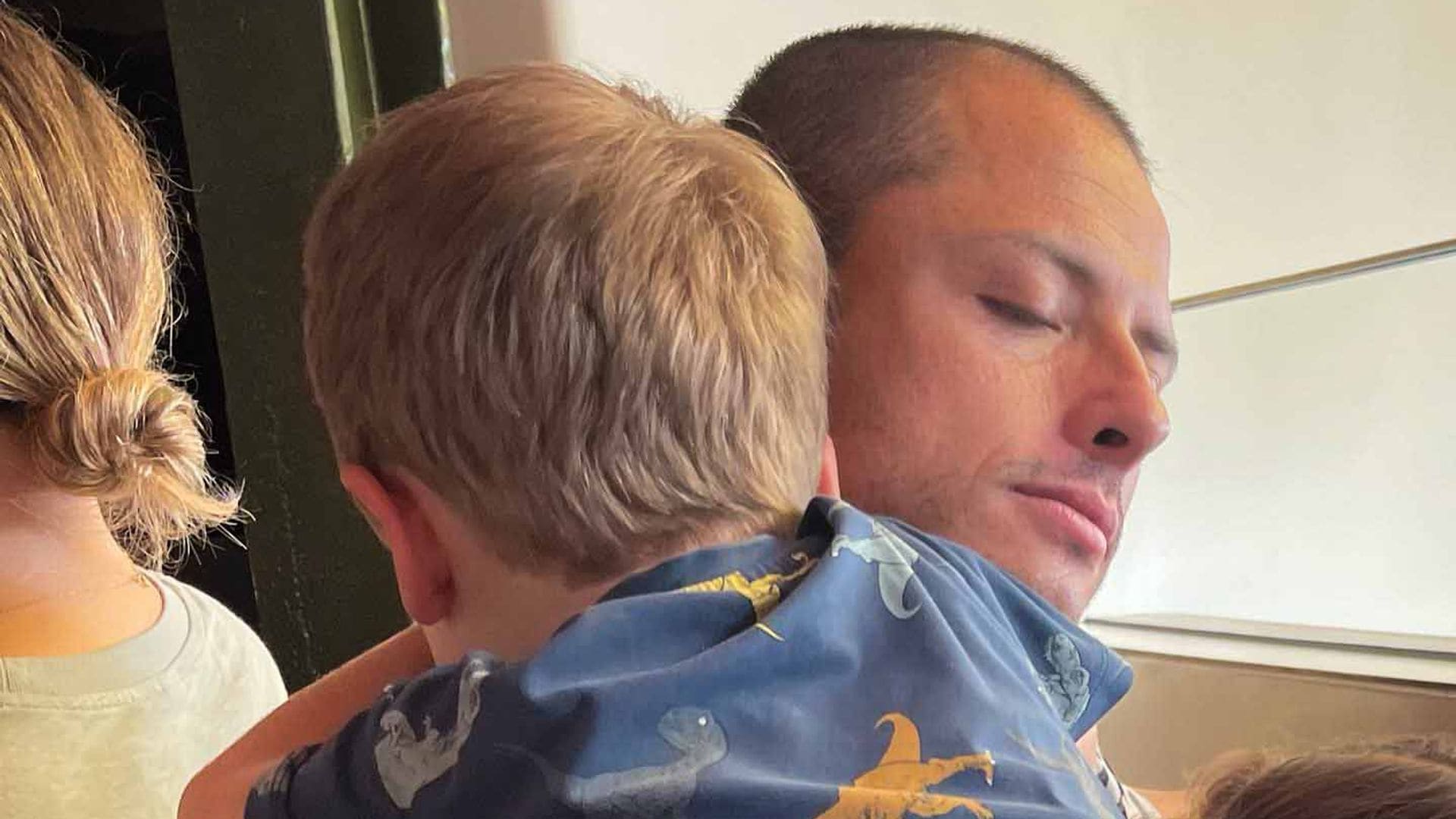 Javier ‘Chicharito’ Hernández y su pequeño Noah.