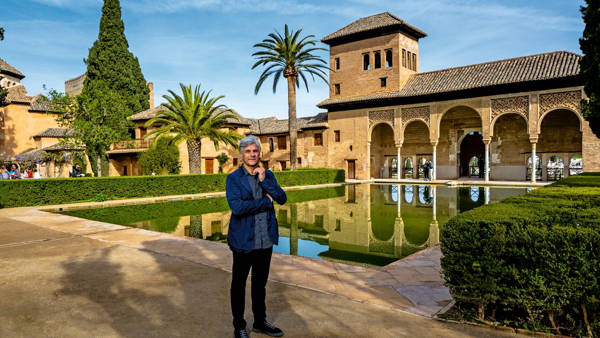 Visitamos La Alhambra de Granada, uno de los monumentos más bellos del mundo, de la mano del arquitecto Juan Domingo Santos